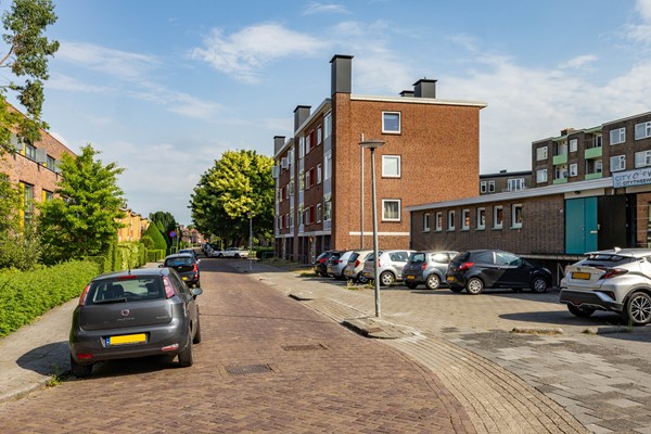 Medium property photo - Hyacinthstraat 43, 9713 XA Groningen